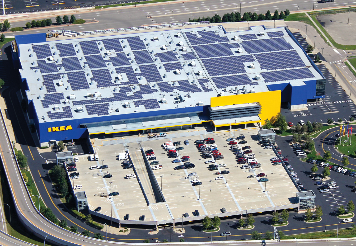 IKEA’s Bloomington, Minn., rooftop photovoltaic array—its 31st U.S. solar project.